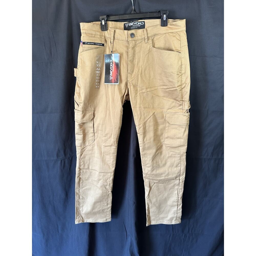 Beyond Riders Khaki Relaxed Fit Cargo Pants NWT 38x32
